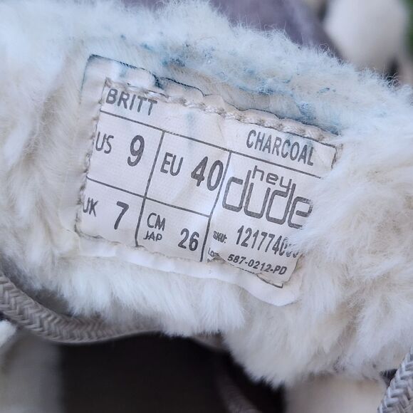 HEY DUDE BRITT - Womens Slip On - SIZE 9 - Picture 9 of 9